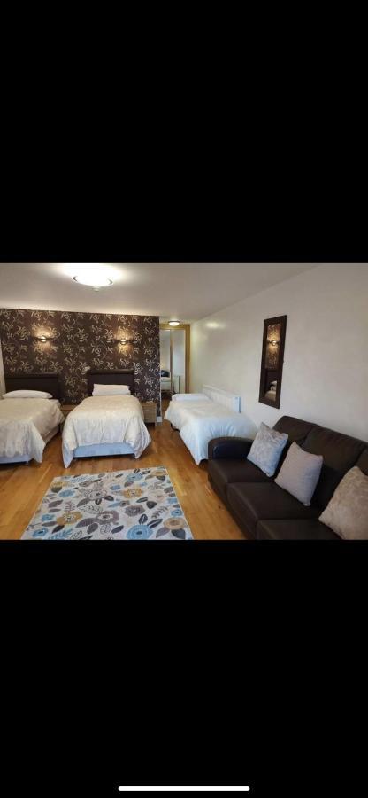The Countryman Inn Ллантризант Экстерьер фото