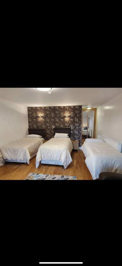 The Countryman Inn Ллантризант Экстерьер фото